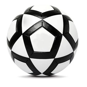 Ballon de football professionnel en PVC pour enfants et adultes, logo personnalisé, OEM, tailles 5, 4, 3, prix d'usine Pakistan, durable, haute qualité - Product Image 5
