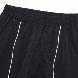 Conjunto de Chaqueta y Pantalones Cortavientos Transpirables Unisex, Hechos en Pakistán, Ideales para Actividades al Aire Libre en Primavera y Otoño - Product Image 6