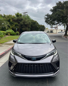 TOYOTA SIENNA XSE HÍBRIDA 2021 - Product Image 2