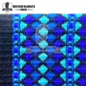 Équipement essentiel pour les courses de chevaux équestres Tapis de selle en feutre de laine mérinos américain Western Show Couverture confortable pour - Product Image 4