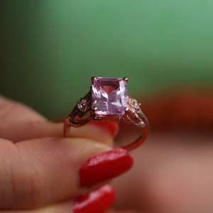 Anillo ajustable chapado en oro rosa de 14k y plata 925 con cuarzo rosa para mujeres y hombres, joyería hecha a mano, regalo, estilo moderno - Product Image 1