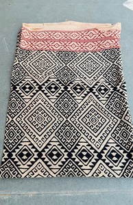 Best Selling Cotton Beach Towel Floral Animal Pattern Comfortable Lady Sarong Design Custom Logo Printing 1 Piece Set MOQ 2pcs - Product Image 3