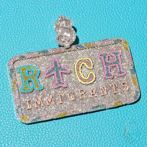 Pendentif thème 'Rich Immigrants' avec serti clos en moissanite, breloques lettres mignonnes, style Hip Hop Iced Out, pendentif de rappeur tendance - Product Image 1