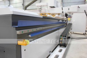 Scie à <span class=keywords><strong>bois</strong></span> automatique à changement d'outil MS20-2130 et étiqueteuse de poutres, Scie à <span class=keywords><strong>bois</strong></span> automatique CNC M-shine haute efficacité - Product Image 5