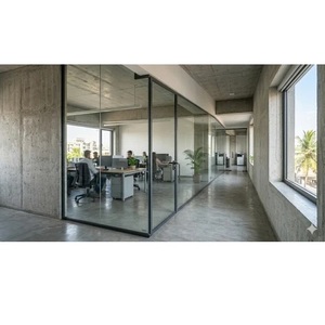 Cloison en aluminium mince de qualité supérieure avec un design minimaliste pour les intérieurs modernes de bureaux, commerciaux et résidentiels - Product Image 1
