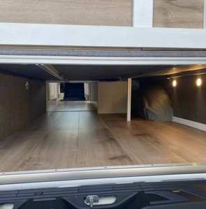 Autocaravana 4x4 con Refrigerador para Acampar en Camioneta - Product Image 2