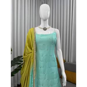 Conjunto de Traje de Fiesta de Chifón con Lentejuelas y Bordados, Conjunto Elegante - Product Image 4
