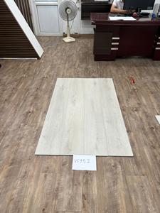 พื้นไม้ไวนิลเวียดนาม พื้น LVT หรูหรา กระเบื้องไวนิล SPC - Product Image 2