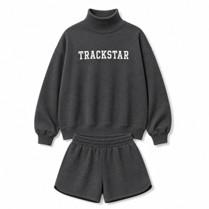 Ensemble en molleton deux pièces pour femme Trackstar, sweat-shirt et short surdimensionnés, modèle TS-SET-025 - Product Image 1