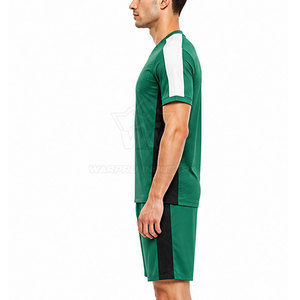 Uniforme de Fútbol Premium con Tela Transpirable, Perfecto para Entrenamientos Deportivos en Equipo y Partidos de Competición - Product Image 6