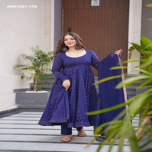 Conjunto de Anarkali con Base de Seda y Diseño de Rayas Estampadas, Manga Larga y Acolchado, Pantalón Plazzo y Dupatta, Exportador Indio - Product Image 1