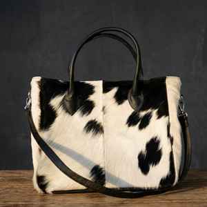 Sac fourre-tout en cuir véritable de qualité supérieure, avec poignée douce, style artisanal vintage, double poche arrière, sacs à bandoulière. - Product Image 1