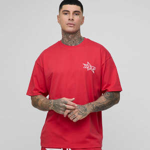 Conjunto de 2 piezas de camiseta oversize con estampado puff y pantalones cortos para gimnasio, entrenamiento y ropa urbana para hombre - Product Image 5