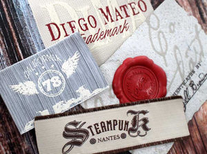 Étiquettes de col personnalisées pour vêtements, pliées ou plates, en satin tissé, sur mesure - Product Image 6