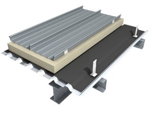 Système de toiture à joint debout, panneau en acier gris, revêtement anti-corrosion, design industriel, forme carrée, pliage et découpe - Product Image 1