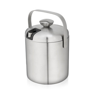 Cubo de hielo de acero inoxidable con tapa, base de silicona negra, asa y doble pared aislante para vino, ideal para bares y hoteles. - Product Image 6
