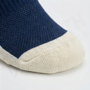 <b>Crew</b> <b>Socks</b> Navy Blue With White Trim Breathable Knitted For Running Adults Spring Season Standard Thickness - Product Image 6