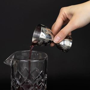 Jigger de Bar Tiki Etching 30/60ml 1+2oz, Herramienta de Barman de Acero Inoxidable, Taza Medidora de Doble Extremo con Medidas en Onzas - Product Image 3