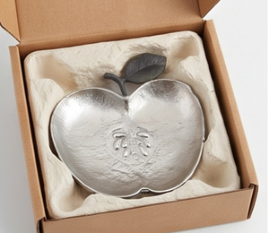 Élégante assiette en argent plaqué nickel faite à la main, idéale pour servir des collations, des bonbons, des salades, des fruits sur la table et le comptoir de cuisine. - Product Image 6