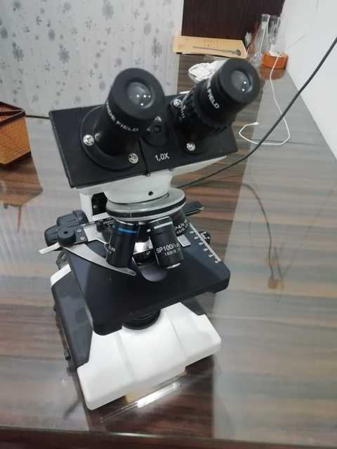 Biological Binocular Microscope 1000X Magnification Manual Focus LED Light Source with Dioptric Adjustment 5d OEM
