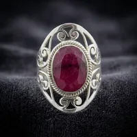 Bague élégante en argent sterling 925 avec quartz rouge, pierre précieuse naturelle, bijoux faits à la main, design vintage, pour femmes