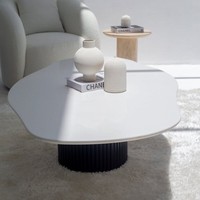 Table basse irrégulière en quartz blanc Vandana Zenova Astra avec options de couleur double base
