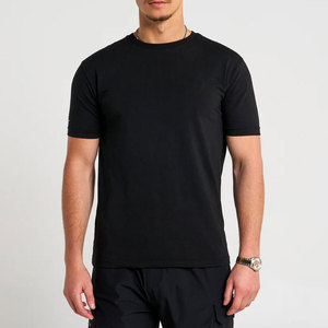 Ensemble t-shirt et short noir pour homme, couleur unie, décontracté, été, tissu tricoté respirant, séchage rapide, ensemble personnalisé pour homme - Product Image 2