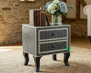 Mesa de Noche Negra con Incrustaciones de Hueso y 2 Cajones, Mesita de Noche Moderna de Madera Negra con Patrón de Espiga y 2 Cajones - Product Image 1