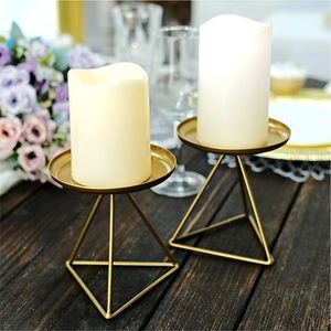 Moderno Portavelas de Metal Dorado con Diseño Geométrico, Soporte para Velas de Té, Centro de Mesa para Bodas, Decoración para el Hogar - Product Image 1