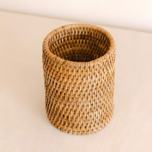 Organizador de escritorio para mujeres, estuche de ratán para lápices, soporte para pinceles, cesta de almacenamiento. - Product Image 1