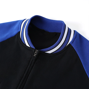 Chaqueta Universitaria Negra Zeta para Mujer, Chaqueta con Bordado de Letras Griegas en Chenilla, Ropa Premium para Hermandades, Prendas Escolares y Universitarias - Product Image 5