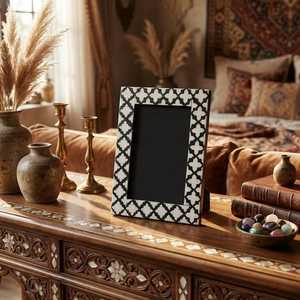 Marco de Fotos Moderno de Lujo con Incrustaciones de Resina y Hueso, Portafotos Decorativo Hecho a Mano con Elegante Patrón de Mosaico para Decoración del Hogar - Product Image 6