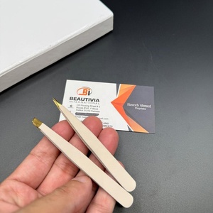 Juego de Pinzas Profesionales para Cejas, Ligeras, Extra Afiladas, de Acero Inoxidable, Multifuncionales, para Depilar, Cosméticas - Product Image 6