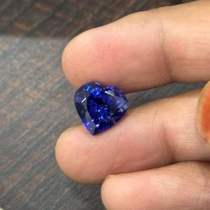 Tanzanita Azul Real Natural de Tanzania, 7.52 Ct, Corte Corazón, Claridad Loupe, AAAA, Calidad de Joyería Fina, Gema Suelta Tratada Térmicamente, En Venta - Product Image 5