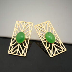 Élégantes boucles d'oreilles rectangulaires géométriques plaquées or 18 carats avec pierre précieuse ovale en jade naturel, bijoux tendance pour femmes - Product Image 2