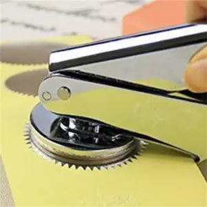 Selo de metal portátil para escritório, papel de notação em aço inoxidável com logotipo personalizado DIY, 40 mm 48 mm, selo de metal em relevo