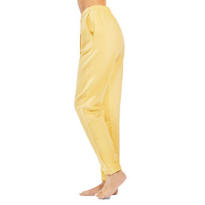 Pantalons de survêtement confortables et élégants pour femmes, parfaits pour la gym, le yoga, la course à pied, les entraînements, le jogging ou la détente à la maison. - Product Image 3