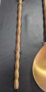 Juego de 2 utensilios para ensalada de acero inoxidable ecológicos con diseño de bambú y mango con acabado antiguo de latón - Product Image 4