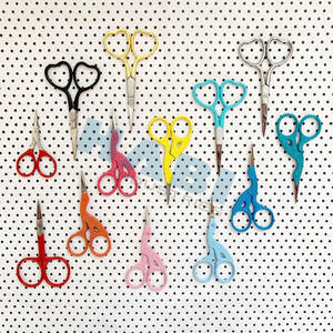 Tijeras Profesionales para Cejas, Hojas de Acero Inoxidable, Mangos de Acero, Alta Calidad, Proveedor Mayorista - Product Image 4