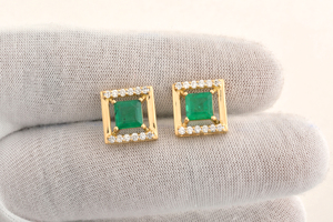 Natural 6x6mm Square Cut <b>Emerald</b> <b>Earrings</b> With 1.5mm White Diamond Halo <b>Stud</b> In 18k Solid Yellow Gold Wedding Wholesale Jewelry - Product Image 4