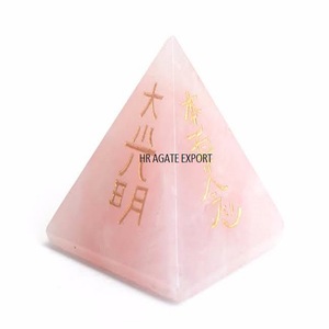 Wholesale Best Quality High-Polished Labradorite Crystal Energy Pyramids Natural Agate Stone Reiki <b>Engraved</b> Healing Carved - Product Image 3