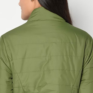 Abrigo Acolchado de Invierno para Mujer, Chaqueta Acolchada Ligera y Cálida con Capucha, Diseño Personalizado, Proveedor Mayorista OEM - Product Image 6