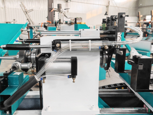 Máquina de <span class=keywords><strong>torno</strong></span> de <span class=keywords><strong>madera</strong></span> CNC 0615 compacta con carga automática <span class=keywords><strong>para</strong></span> tallado detallado <span class=keywords><strong>Mini</strong></span> <span class=keywords><strong>torno</strong></span> de manualidades pequeñas - Product Image 4