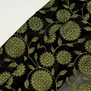 Tela de encaje floral de malla de georgette de calidad exportación con bordado maltado premium para vestidos de novia y prendas de ocasión. - Product Image 6