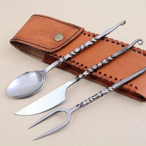 Cuchillo de Cocina Profesional Multiusos, Hoja de Acero Inoxidable con Alto Contenido de Carbono, Borde Dentado, Mango de Madera, Agarre Antideslizante, OEM - Product Image 2