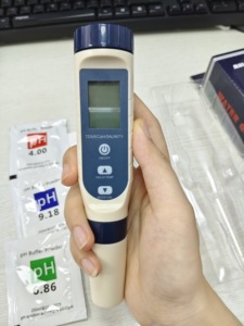 جهاز قياس ذكي عالي الدقة 5 في 1 عالي الجودة متاح بنظام OEM وODM للاستخدام في الزراعة المائية وتربية الأحياء المائية واختبار جودة المياه - Product Image 4