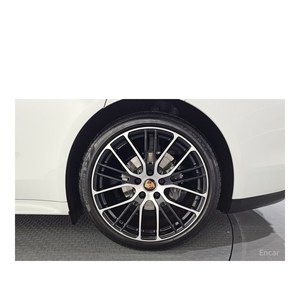 สำหรับพานาเมร่า 2.9 AWD กล้องมองหลัง เบาะหนัง พวงมาลัยซ้าย มาตรฐานไอเสียยูโร 5 เกียร์กึ่งอัตโนมัติ มีนาคม 2021 ระยะทาง 41,006 กม. - Product Image 5