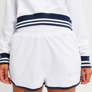 Nouvelle conception personnalisée, ensemble de survêtement blanc 2 pièces pour femme, sweat-shirt court Crocetta, sweat à capuche et short pour femme, ensemble de shorts pour femme - Product Image 6