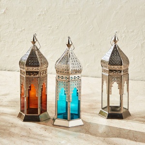 Lanternes marocaines en verre coloré et métal, décorations de maison pour le Ramadan, dernières nouveautés en vente en gros - Product Image 1