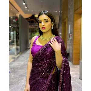 Robe de soirée de créateur Saree avec travail de séquence - Product Image 1